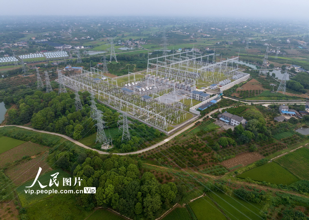 2025年8月7日，湖北省宜昌市夷陵区拍摄的500千伏安福变电站。