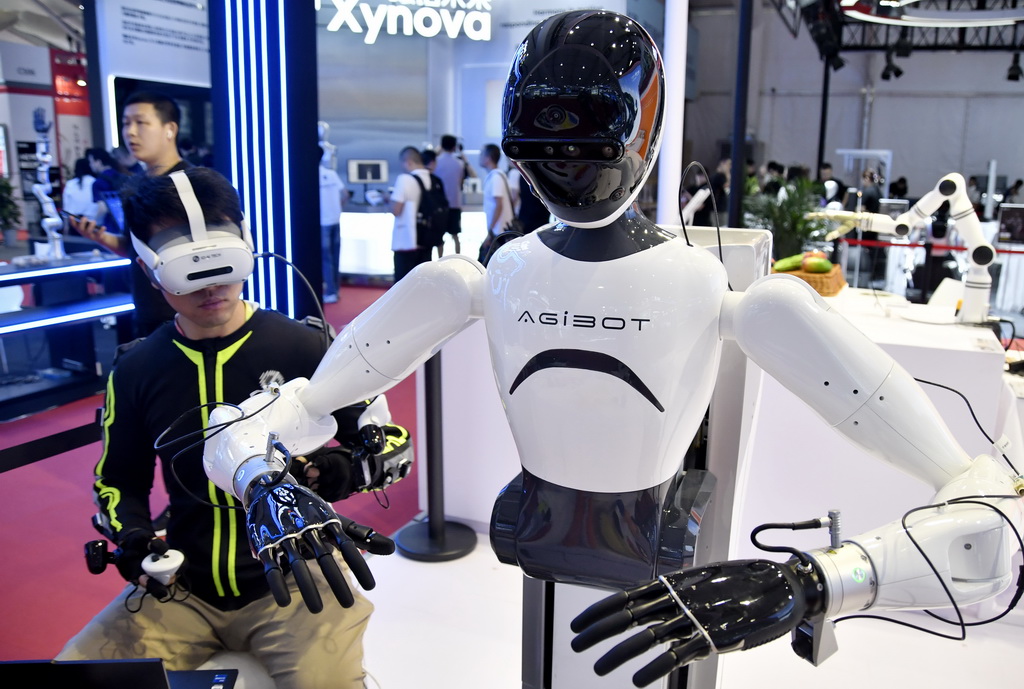 这是8月8日拍摄的2025世界机器人大会上展出的智能机器人。新华社记者 李欣 摄