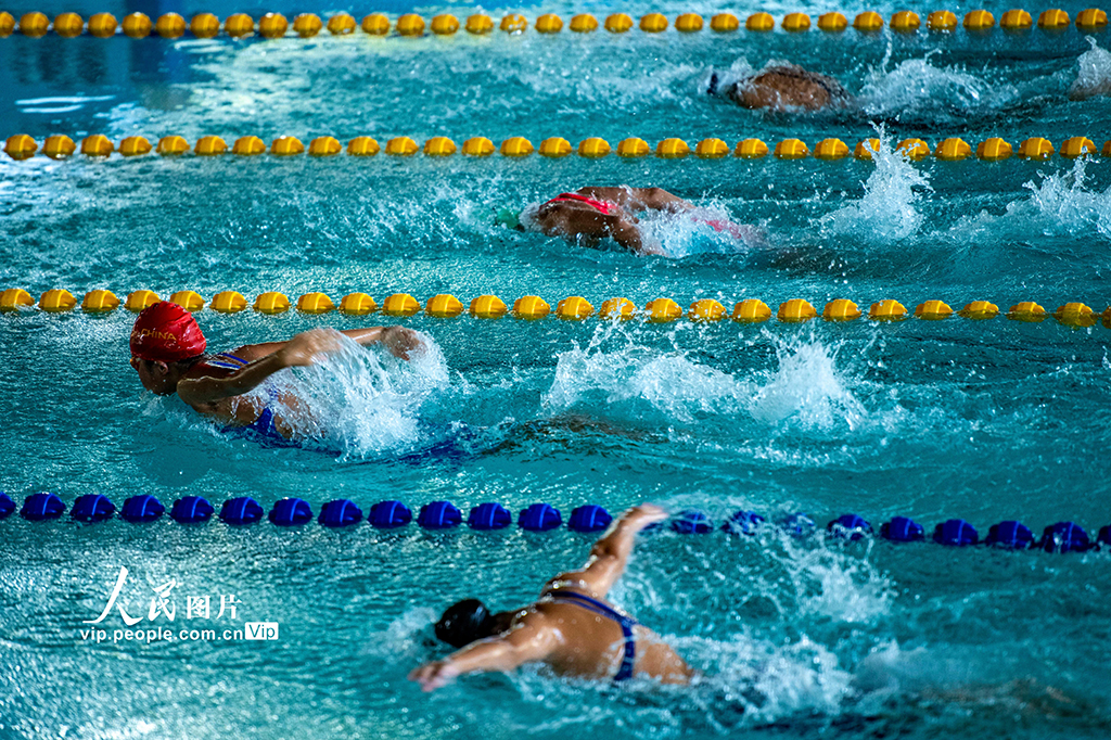 海南琼海:中小学生奋“泳”竞技【4】
