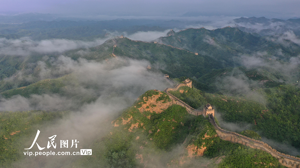 河北滦平:金山岭长城现云海景观【2】