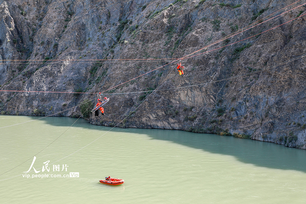 甘肃张掖：高空练真功【4】