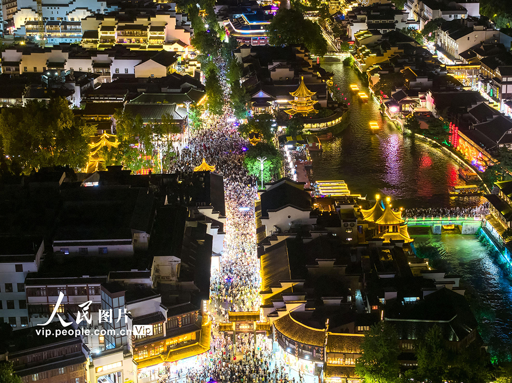 江苏南京：夫子庙灯火璀璨【2】