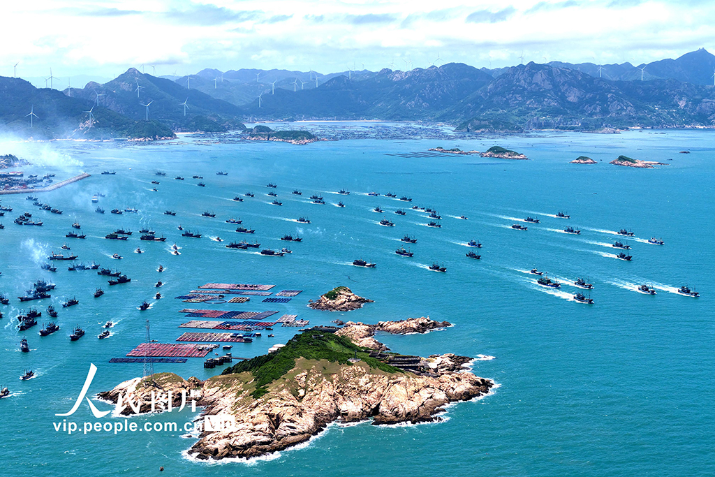 福建连江：千帆竞发 出海开捕【3】