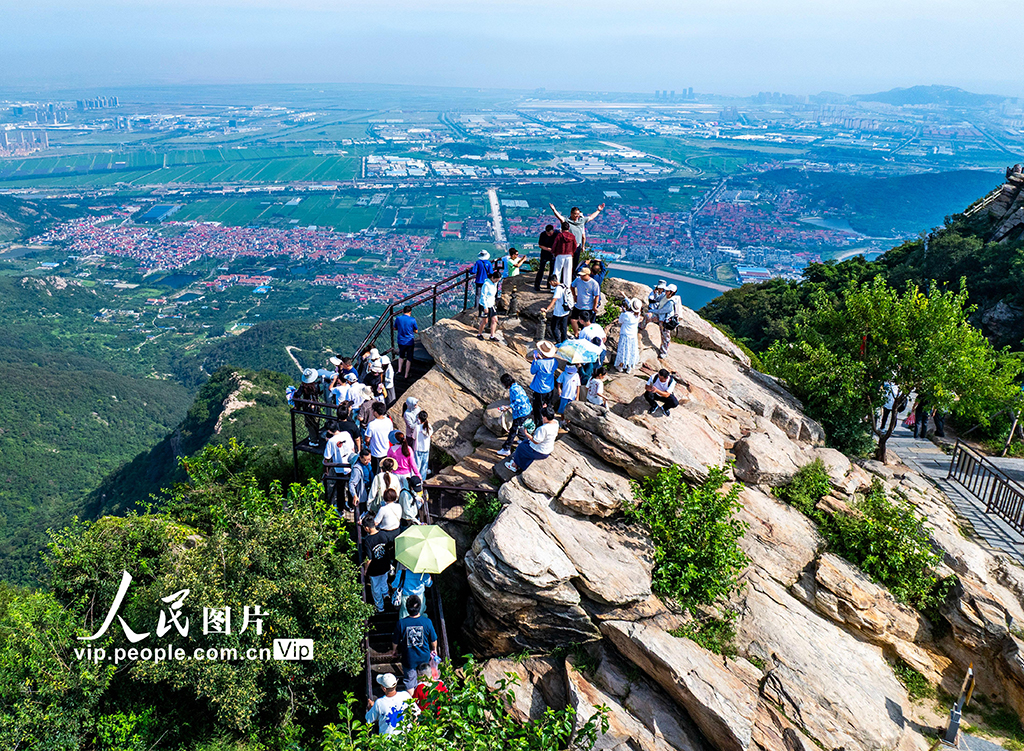 江苏连云港：花果山游人如织【4】