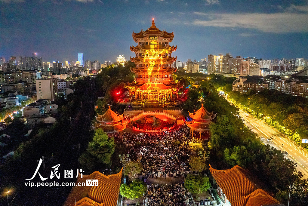 湖北武汉：夜游黄鹤楼【2】