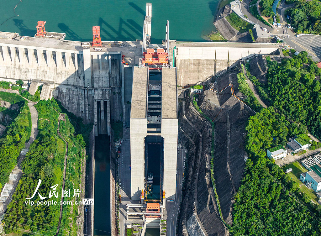 湖北宜昌：三峡升船机启动2025年计划性停航检修【5】
