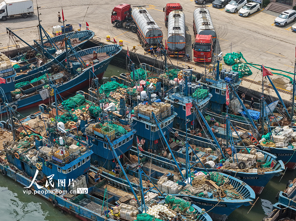 山东荣成：迎开海 备秋捕【2】