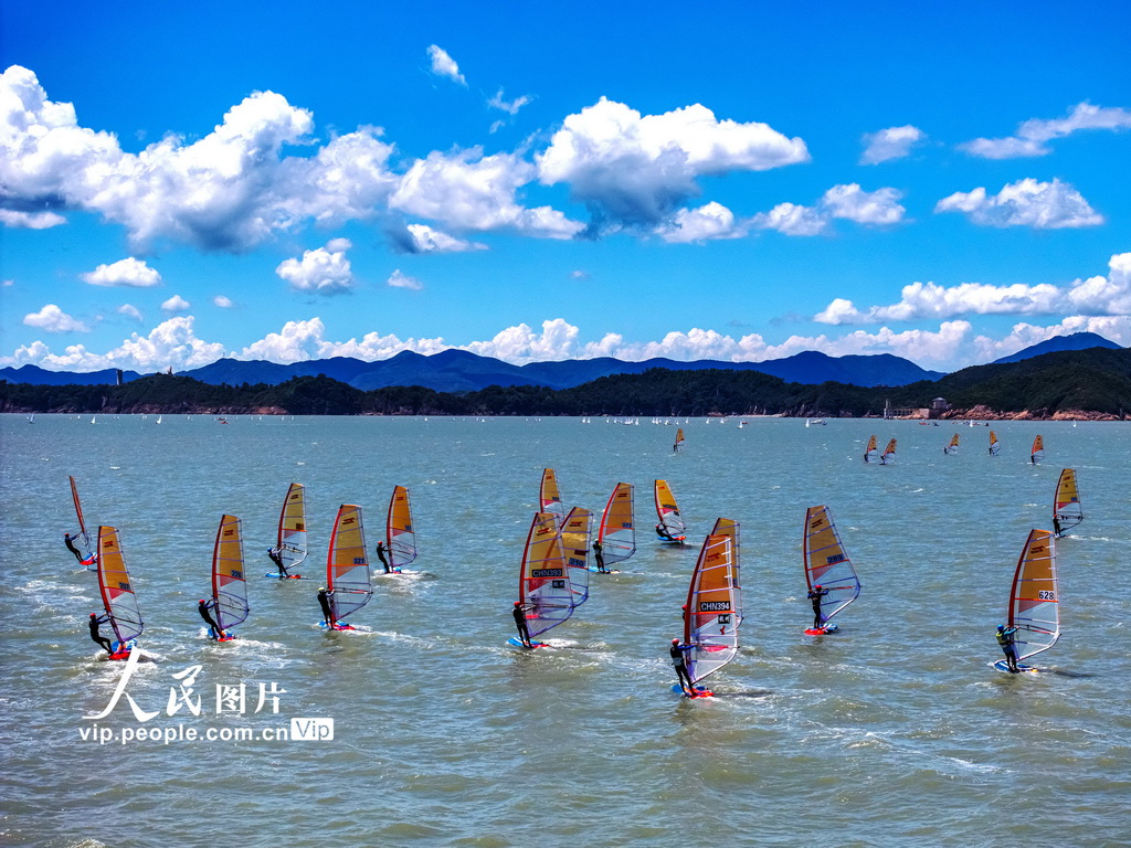 2025年8月30日拍摄的2025年浙江省青少年帆船帆板锦标赛现场。