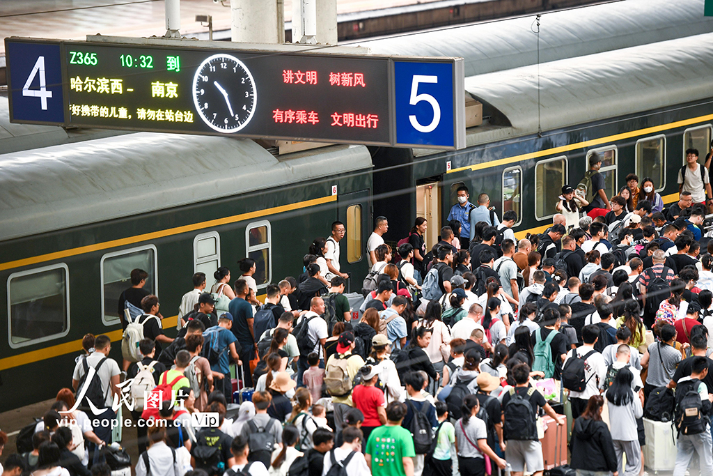 2025全国铁路暑运结束【4】