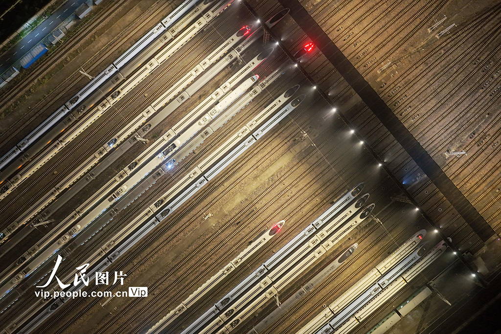 江苏南京：动车组秋季整修拉开帷幕【7】