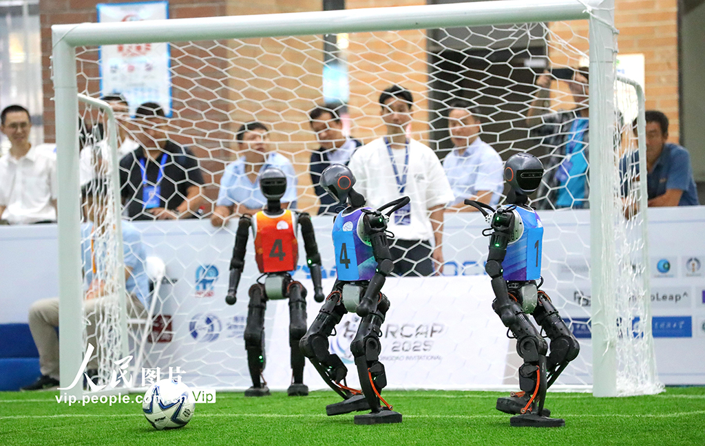 2025亚太机器人世界杯青岛国际邀请赛举行【2】