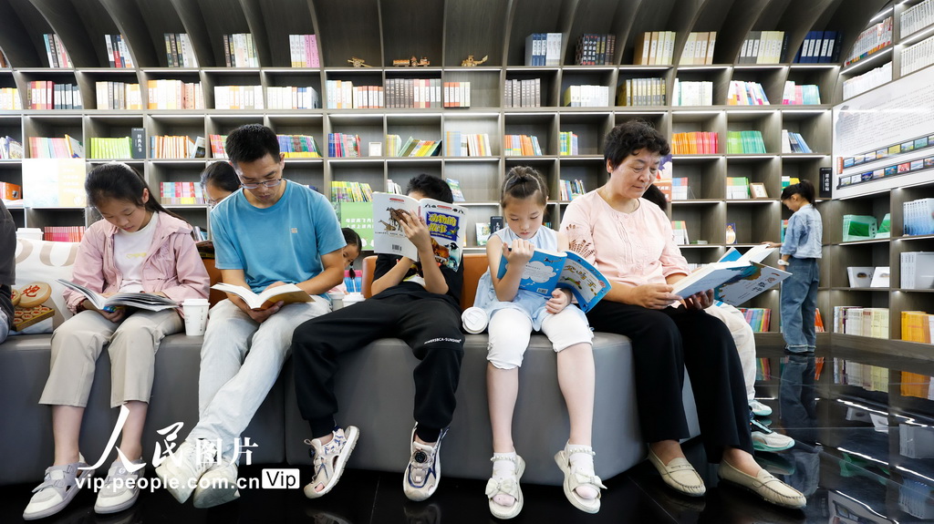 江苏泗洪：田园书房引客来【2】