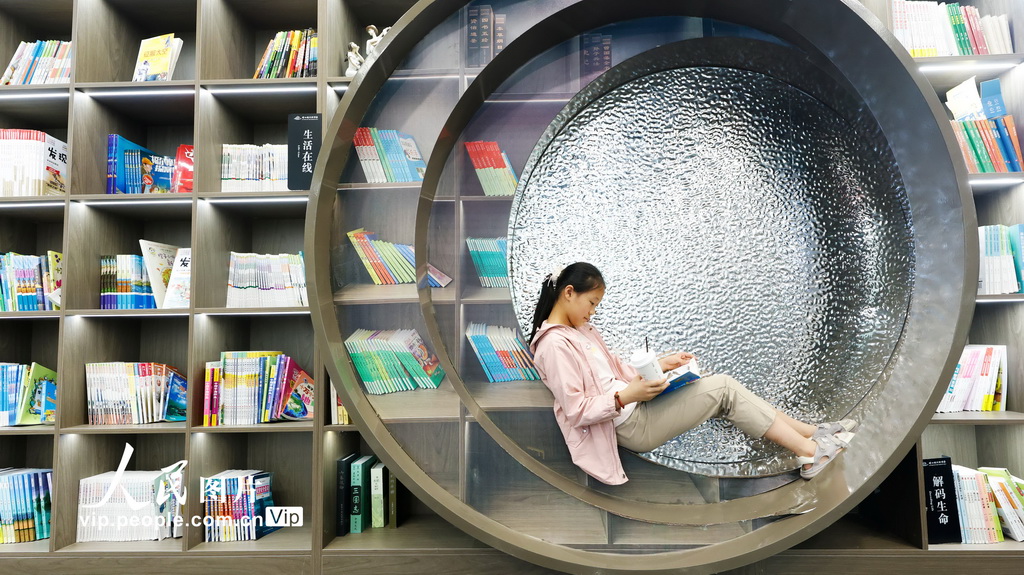 江苏泗洪：田园书房引客来【3】