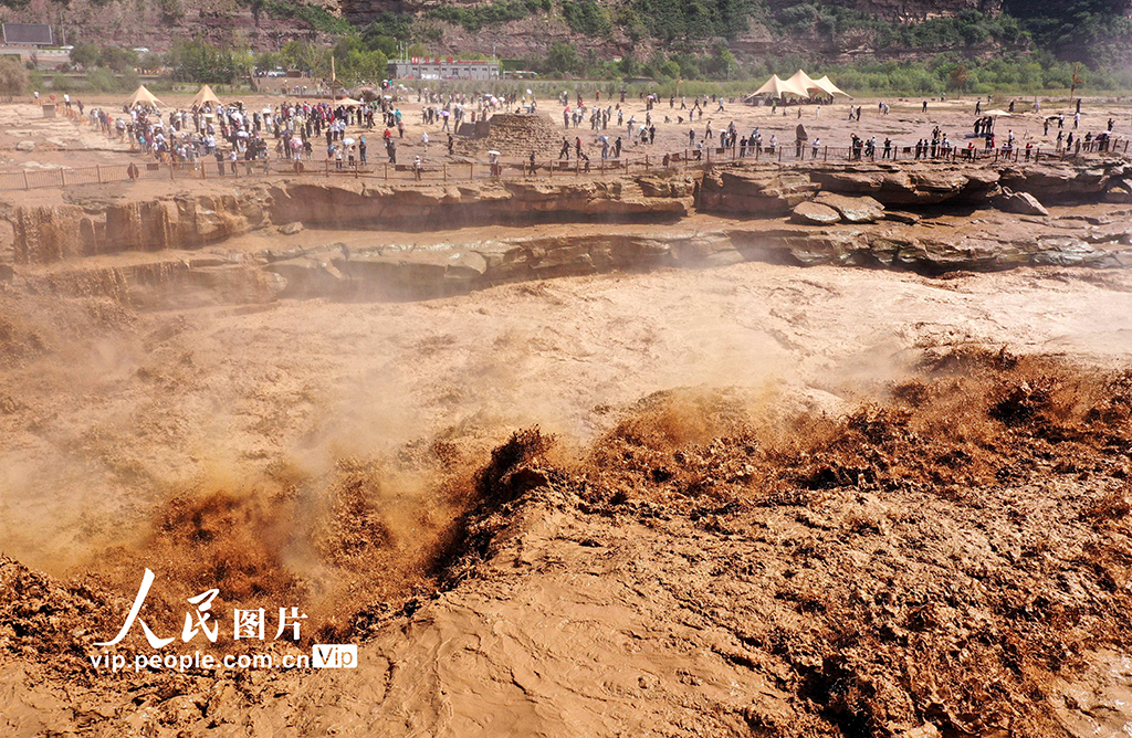 山西吉县：黄河壶口瀑布气势磅礴【5】