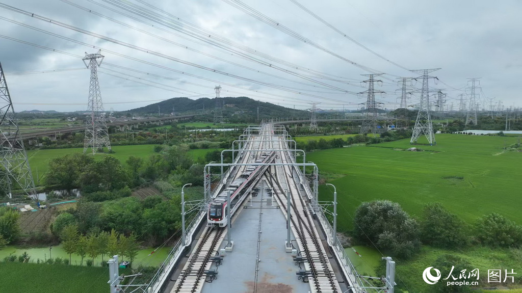 宁马城际铁路启动热滑试验【2】