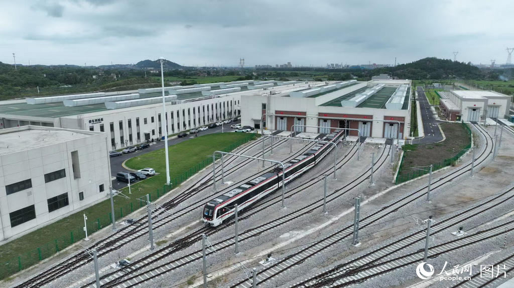 宁马城际铁路启动热滑试验【3】