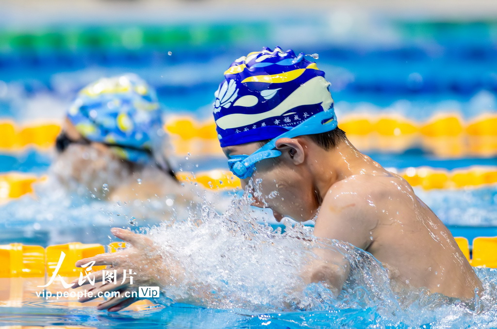 全国体育传统学校游泳联赛在呼和浩特开赛【2】