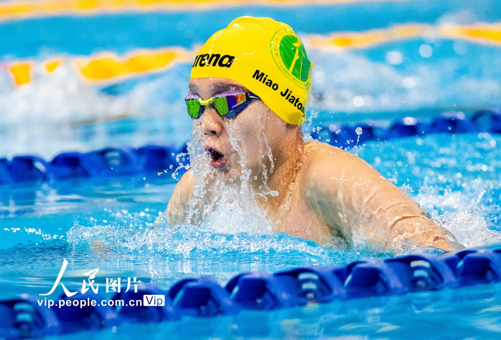 全国体育传统学校游泳联赛在呼和浩特开赛【3】