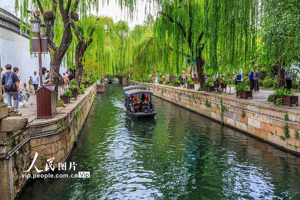 浙江湖州：南浔古镇游人如织【2】