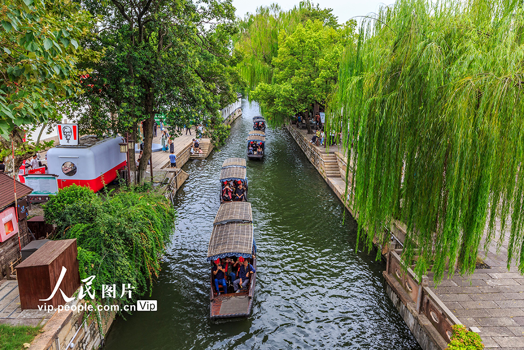 浙江湖州：南浔古镇游人如织【4】