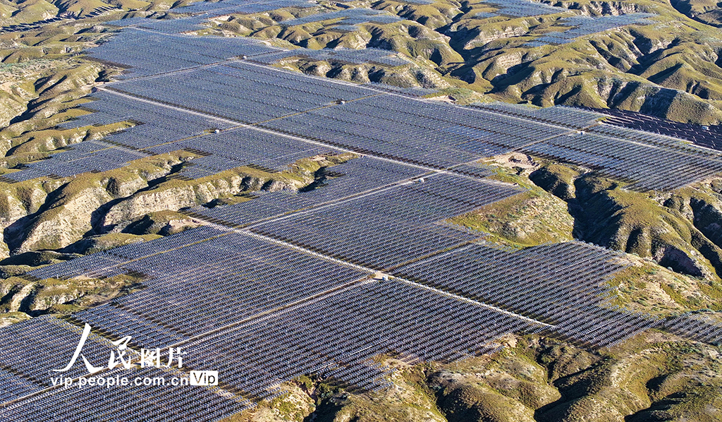 宁夏银川：大力发展清洁能源产业【3】