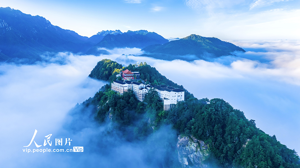 九华山现云海美景【4】