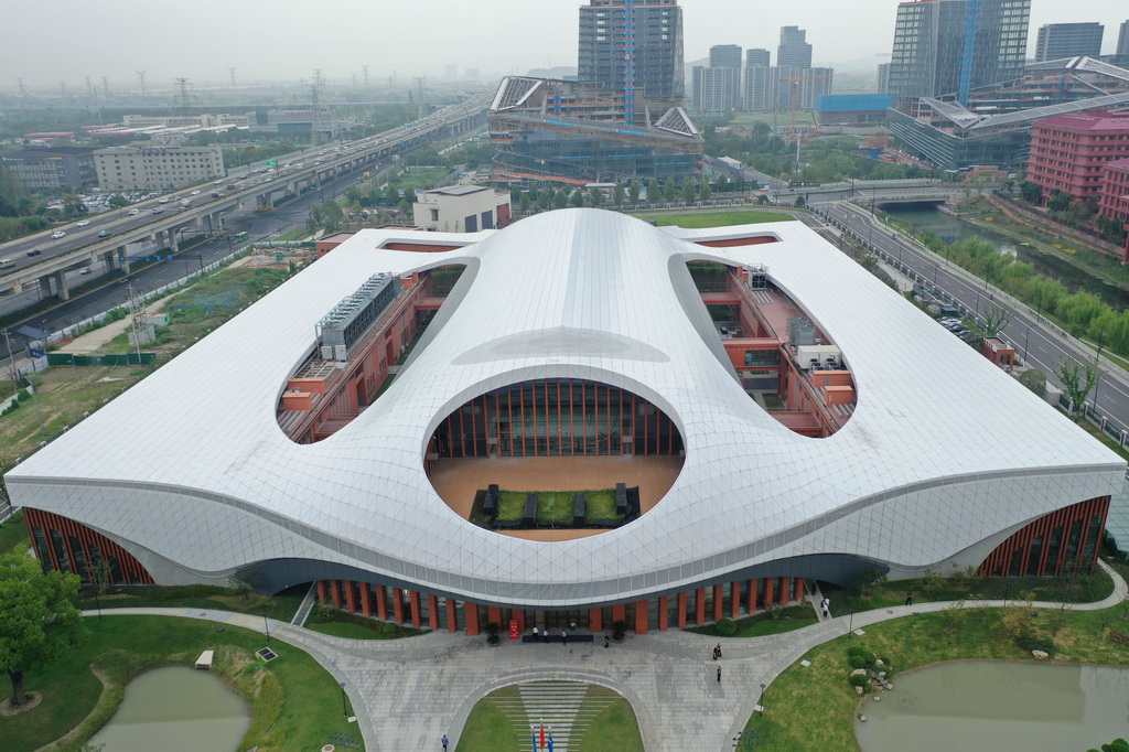 9月29日拍摄的国家重大科技基础设施——超重力离心模拟与实验装置外景（无人机照片）。