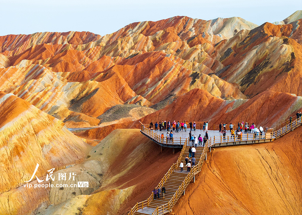 甘肃张掖：七彩丹霞迎客来【2】