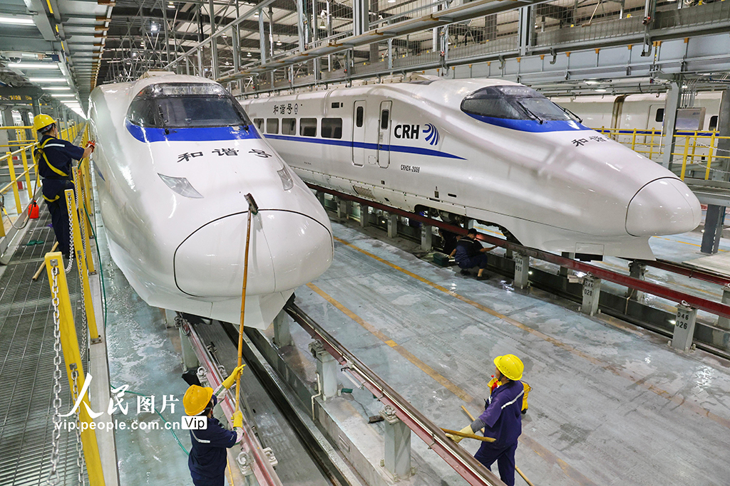 江苏南通：动车检修【2】