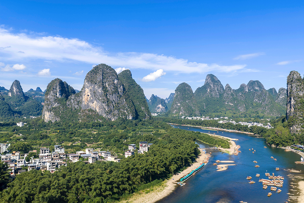 广西阳朔：漓江秋景美如画【3】