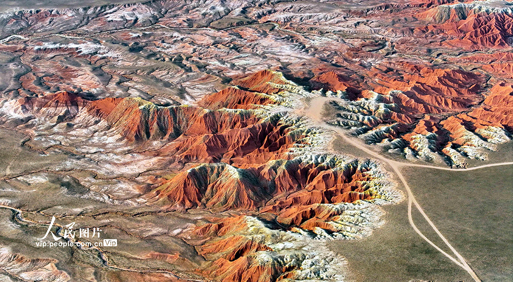 内蒙古乌兰察布：红崖台地秋色美【4】