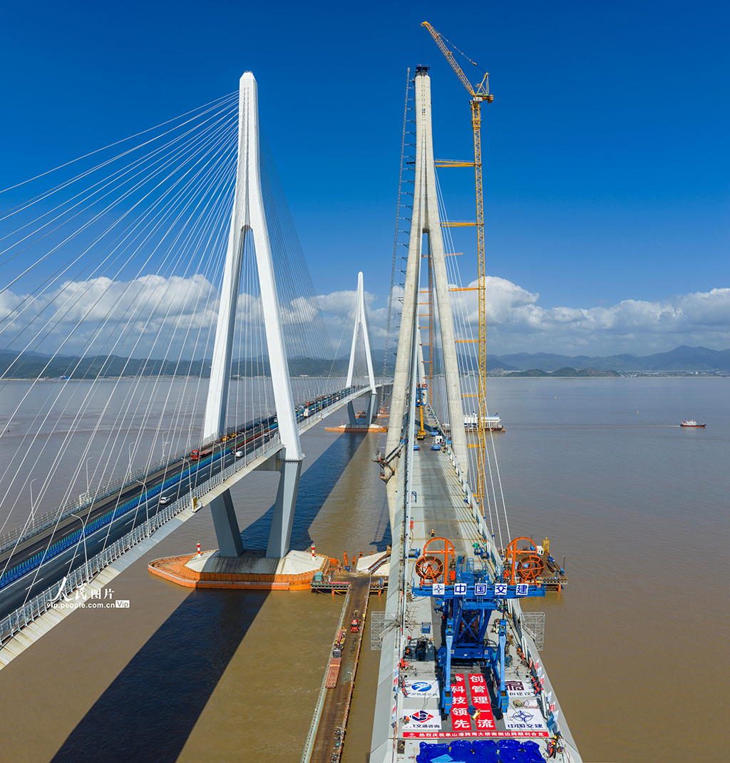 浙江宁波：象山港跨海大桥南侧边跨合龙【3】