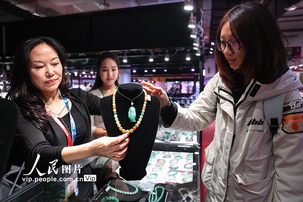 北京：2025中国国际珠宝展开幕【3】