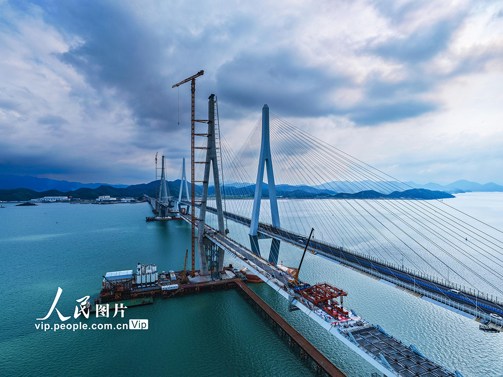 浙江宁波：象山港跨海大桥北侧边跨合龙【9】