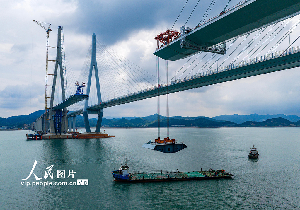 浙江宁波：象山港跨海大桥北侧边跨合龙【12】