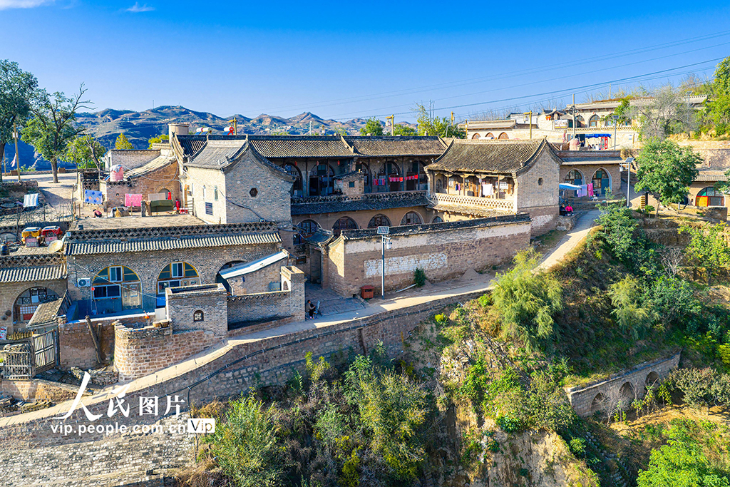 山西吕梁：窑洞院落景色美【3】