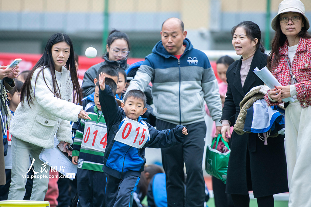 湖南娄底：校园秋季运动会精彩纷呈【4】