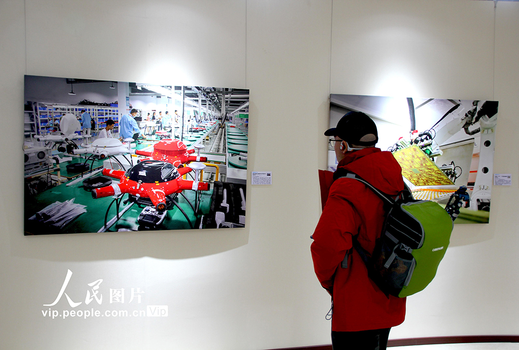 北京：大湾区新质工业摄影展亮相文艺家之家【2】