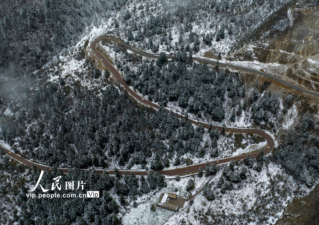 四川九寨沟：神仙池28道拐风景壮美【4】