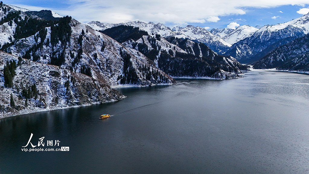 新疆阜康：天山天池景区迎客来【3】