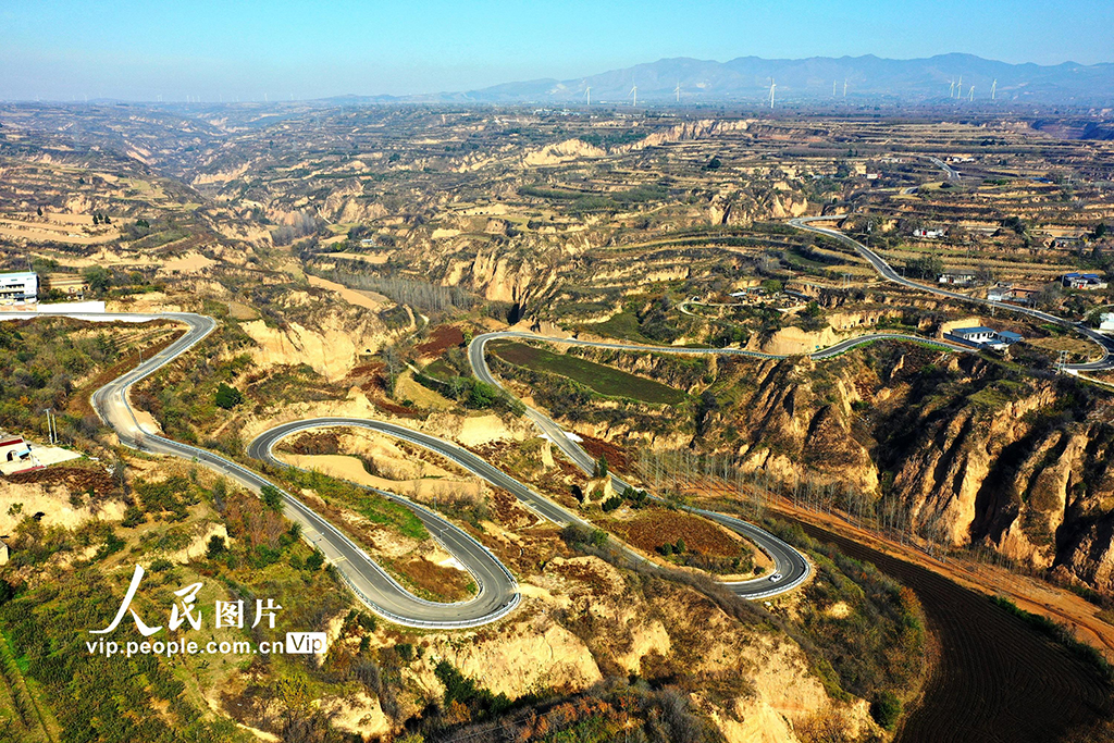 山西平陆:“四好农村路”助推乡村振兴【4】