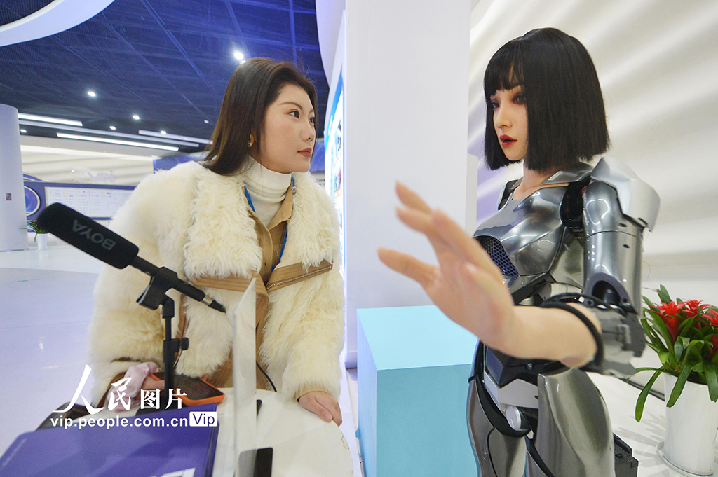 山东:2025青岛虚拟现实创新大会启幕【3】