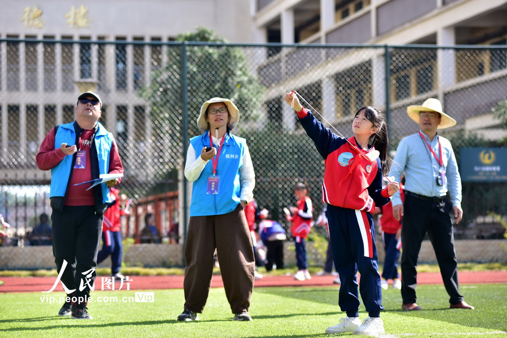 广西贺州：青少年航空航天教育竞赛举行【2】