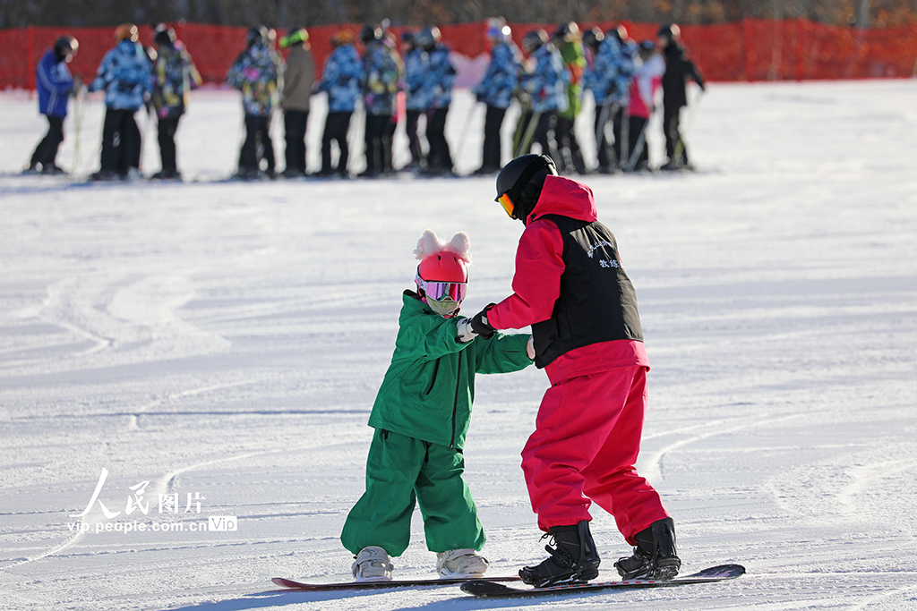 内蒙古扎兰屯：乐享冰雪游【3】