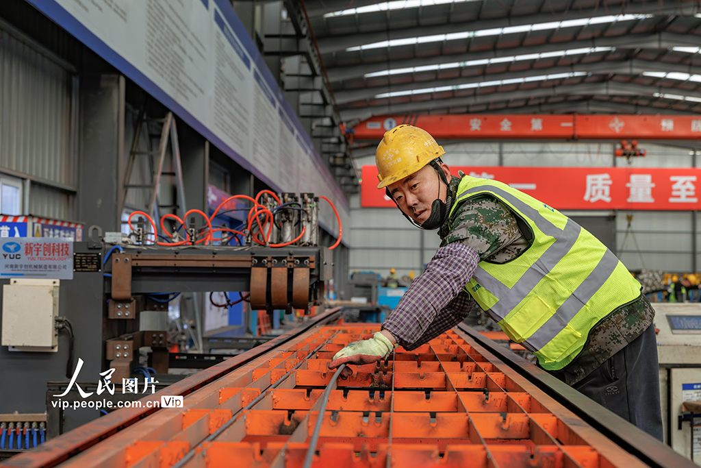 江苏宿迁：施工中的潍宿高铁跨京杭大运河特大桥【4】