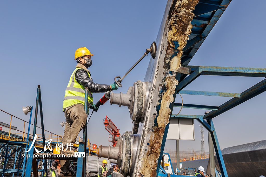 江苏宿迁：施工中的潍宿高铁跨京杭大运河特大桥【3】