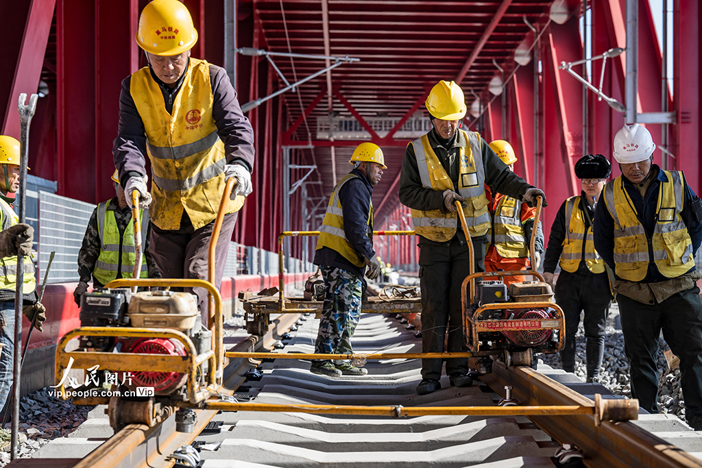 安徽当涂:“钢铁长虹”飞渡长江【7】