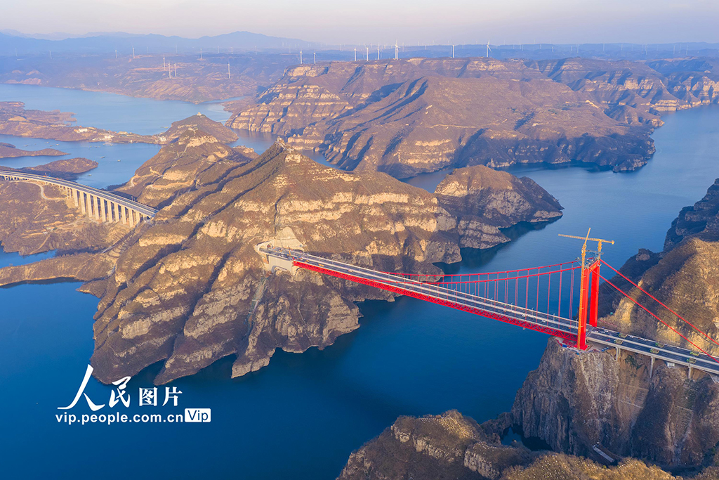 河南济源：黄河三峡大桥进行荷载试验【5】