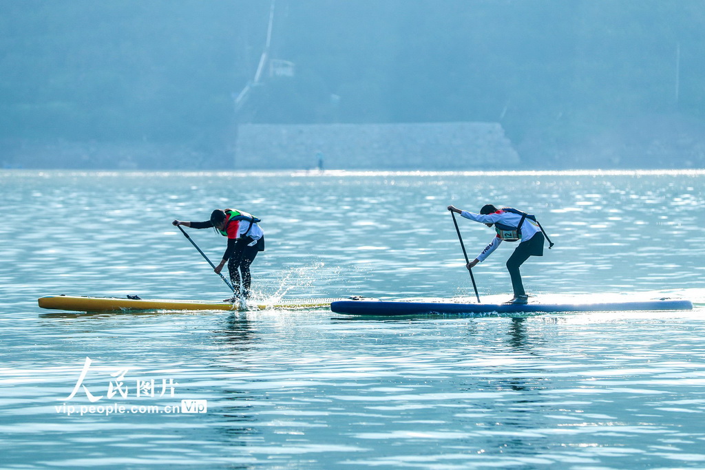湖北秭归：桨板竞技 燃动三峡【4】