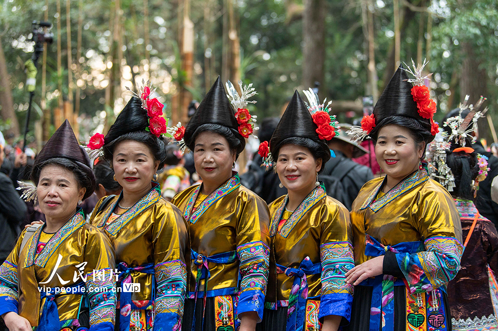 贵州从江：岜沙苗寨欢度芦笙节【4】